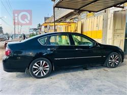 ئینفینیتی M